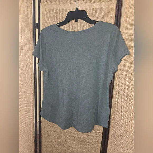 LOFT Vintage Soft Women's Green Top With Pocket Size Large - Picture 10 of 10